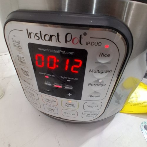 INSTANT POT 7-IN-1 STAINLESS STEEL ELECTRIC PRESSURE COOKER - 8 QUART - SILVER - (MODEL: IP-DUO80) image 2