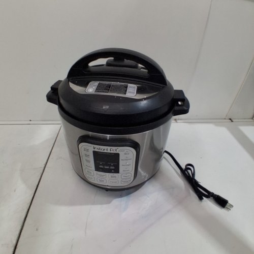 INSTANT POT 7-IN-1 STAINLESS STEEL ELECTRIC PRESSURE COOKER - 8 QUART - SILVER - (MODEL: IP-DUO80) image 9