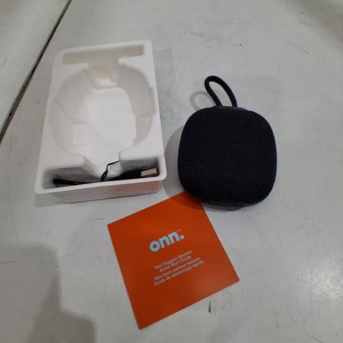 ONN. BLUETOOTH MINI RUGGED SPEAKER WITH TWS SYNC MODE - BLACK image 3