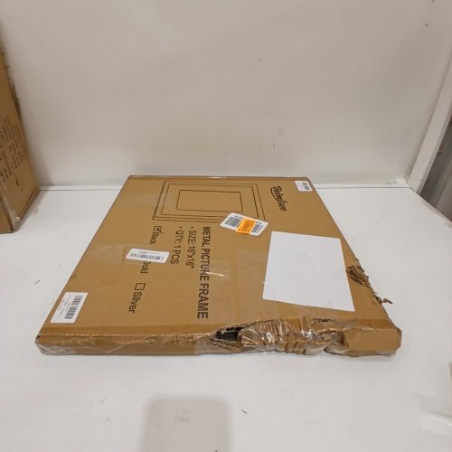 METAL PICTURE FRAME - 16" X 16" - BLACK image 4