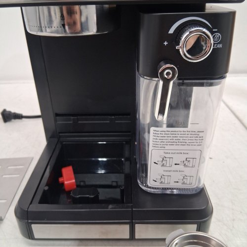 UDI AUTOMATIC CAPPUCCINO & LATTE COFFEE MAKER - 20BAR - 120V - BLACK/STAINLESS (MODEL: CM5340) image 7