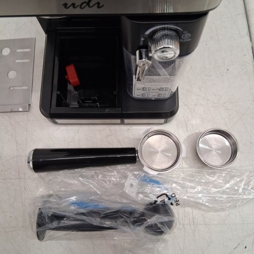 UDI AUTOMATIC CAPPUCCINO & LATTE COFFEE MAKER - 20BAR - 120V - BLACK/STAINLESS (MODEL: CM5340) image 8