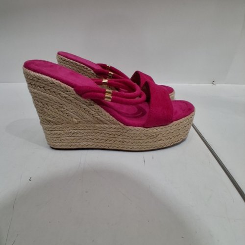 WOMENS WEDGE SANDALS - SIZE 36 - PINK image 2