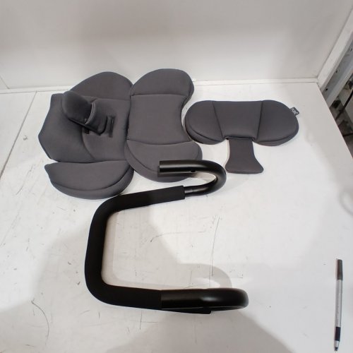 MAXI-COSI PRIA 3-IN-1 CONVERTIBLE CAR SEAT FROM INFANT TO TODDLER - URBAN WONDER /GREY (MODEL: ‎22414CGKE) image 4