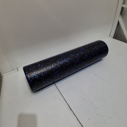 AMAZON BASICS NECK AND BACK SUPPORT FOAM ROLLER - 18" - BLACK AND BLUE (MODEL B0D25JK13T) image 2