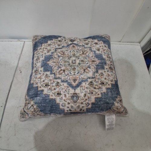 WASH LUME TOWN & COUNTRY LIVING DECORATIVE PILLOW - 22" X 22" - MULTICOLOURED (MODEL: 1901552) image 3