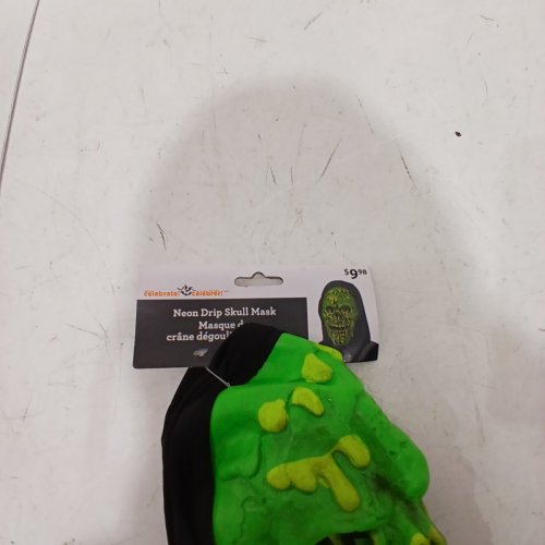 WAY TO CELEBRATE NEON DRIP SKULL MASK - OSFM - GREEN AND BLACK image 3