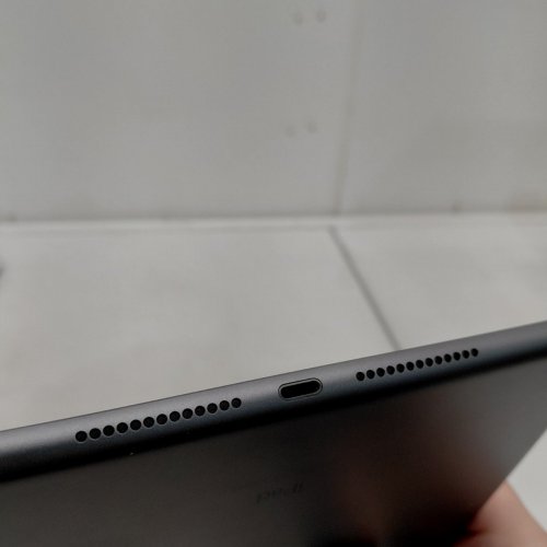APPLE IPAD 7TH GEN 10.2" WI-FI, 32GB - SPACE GREY - (MODEL: A2197/MW742J/A) image 5