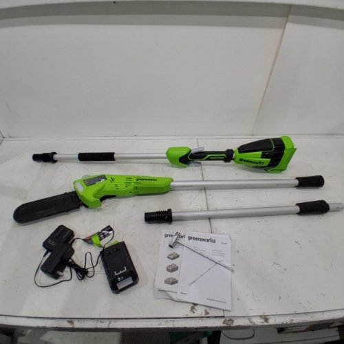 GREENWORKS POLE SAW WITH BATTERY AND CHARGER, 9-11FT LENGTH - GREEN (MODEL: 1402102) image 3