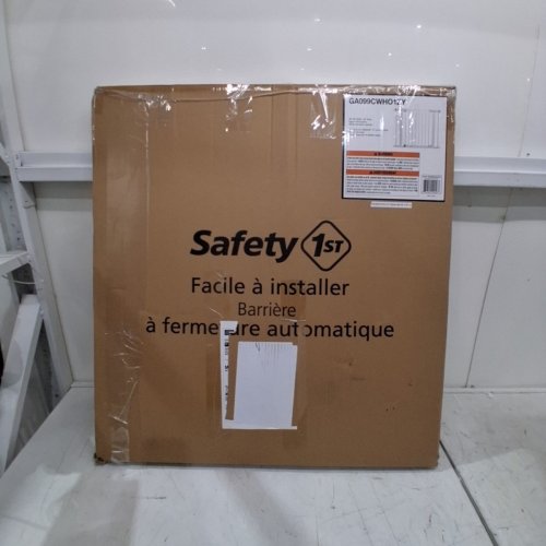 SAFTEY 1ST AUTO CLOSE WALK THROUGH BABY SAFETY GATE - WHITE - (MODEL: GA099CWHO1ZY) image 4