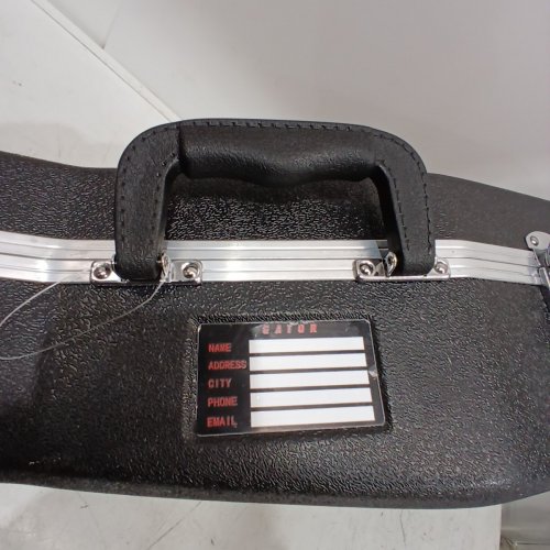GATOR CASES DELUXE ABS MOLDED HARDSHELL CLASSICAL GUITAR CASE - BLACK (MODEL: GC-CLASSIC) image 7