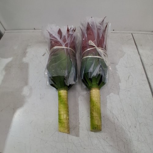 2PK TTRANEWSOO ARTIFICIAL UV RESISTANT AGAVE PLANTS - FOR INDOOR AND OUTDOOR DECORATING - 28" - RED/GREEN image 2