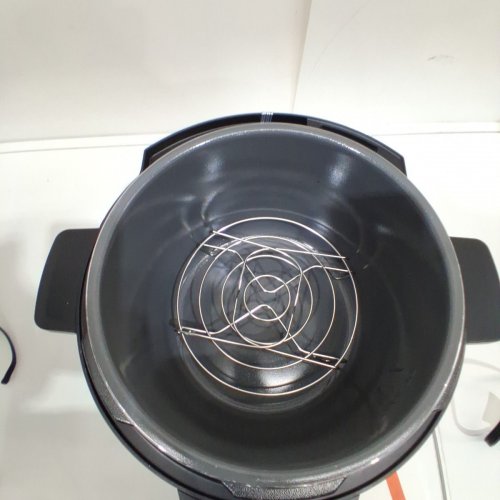 COSORI ELECTRIC 9-IN-1 PRESSURE COOKER WITH 13 PRESETS - 6Q - SILVER (MODEL: CMC-C0601-SCA) image 4