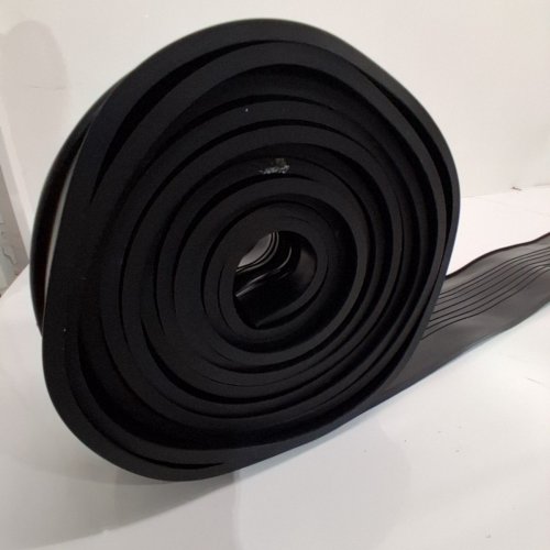 GARAGE DOOR BOTTOM SEAL STRIP - 20ft x 4" - black image 3