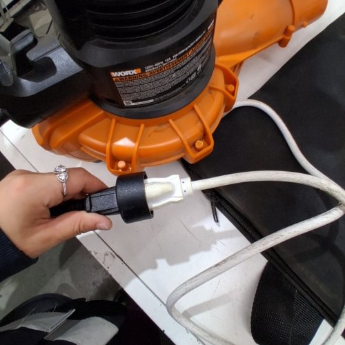 WORX ELECTRIC CODRED BLOWER/VACUUM - 120 V 12A 160/250 MPH 400 CFM - BLACK / ORANGE (MODEL: WG518) image 2