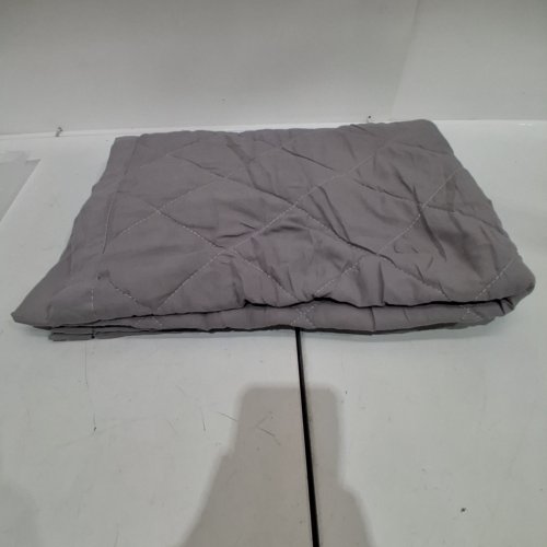QHOME QUILTED BEDSPREAD - 38" X 56" - GRAY image 2