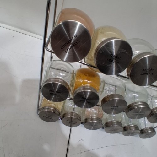 18PC LABELED SPICE JARS WITH RACK - 4" - SILVER/CLEAR image 3