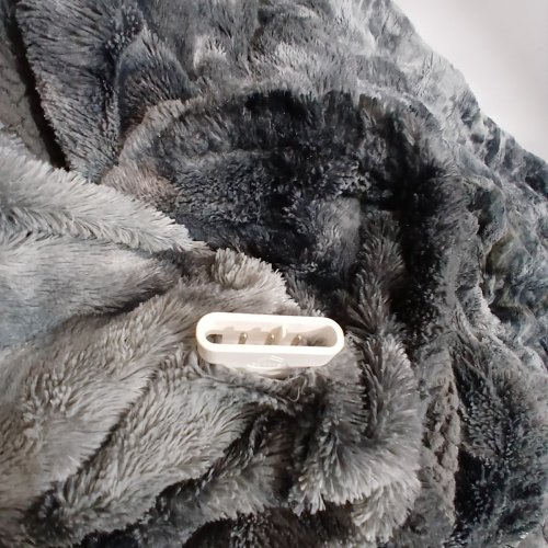 BEARHUG ELECTRIC HEATED BLANKET - QUEEN - GREY/BLACK - (MODEL: SQB-QCD) image 4