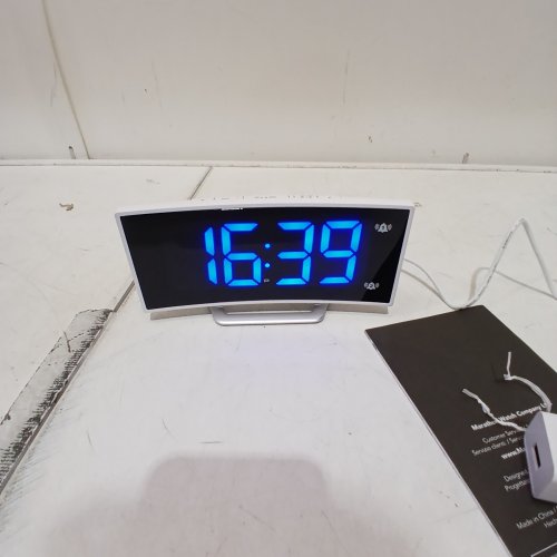 MARATHON CURVED DISPLAY LED CLOCK WITH DUAL ALARM AND USB CHARGING PORT - 6.7" X 3.4" - WHITE/SILVER (MODEL: CL030070-WH-BL-NA) image 2