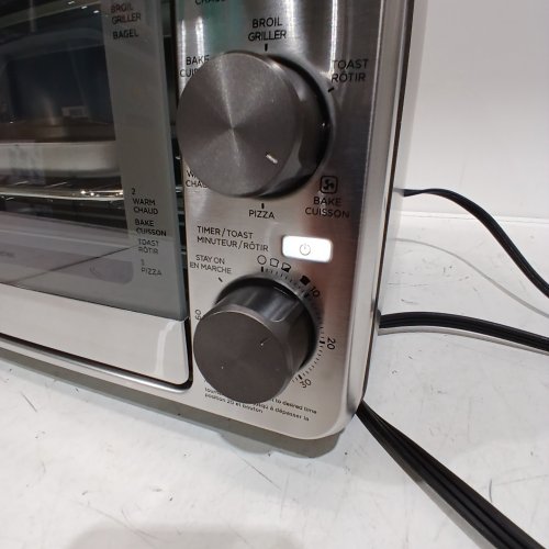 BLACK+DECKER EXTRA WIDE TOASTER CONVECTION OVEN - 32L - (MODEL:TO8230-OGD) image 2