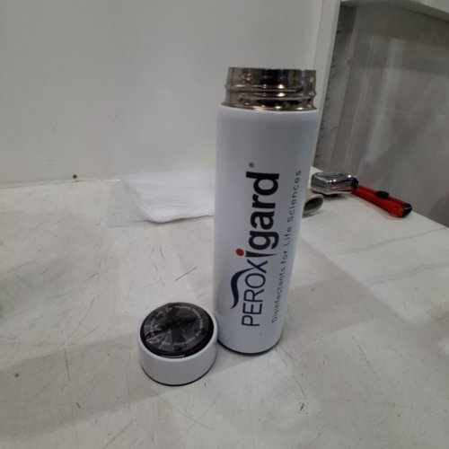*CUSTOM* WATER BOTTLE WITH LED TEMPERATURE DISPLAY- 12H HOLD - WHITE image 4