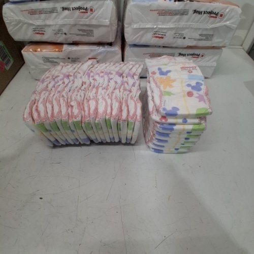185PK HUGGIES SNUG AND DRY DIAPERS - SIZE 4 - DISNEY MICKEY MOUSE image 4