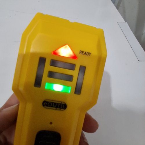 EOUTIL STUD FINDER WALL SCANNER - 3/4" - YELLOW/BLACK - (MODEL: ST102) image 2