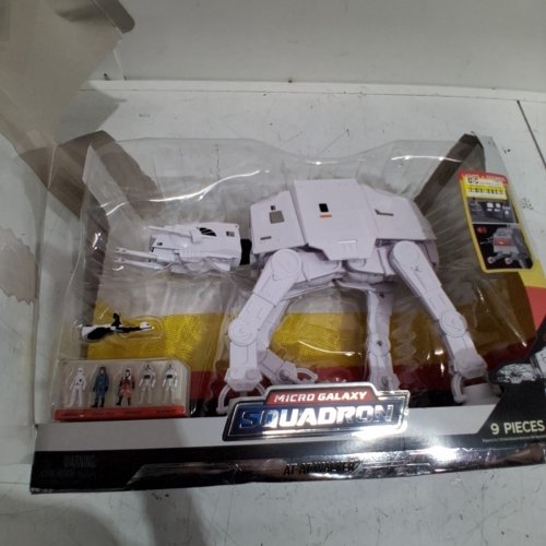 9PC STAR WARS MICRO GALAXY SQUADRON AT-AT WALKER WITH MINI-FIGURINES - WHITE (MODEL: 0089) image 4