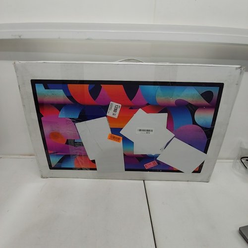 APPLE 27" 5K STUDIO DISPLAY WITH STANDARD GLASS + VESA MOUNT ADAPTER - SILVER image 10