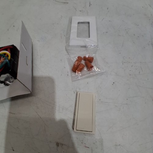 LEVITON DECORA SMART LIGHT SWITCH - WHITE (MODEL:D215S-1RW) image 4