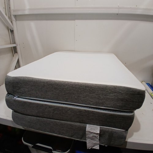 MOLBLLY 4" TRI-FOLD MEMORY FOAM MATTRESS - GREY/WHITE - NARROW TWIN image 2