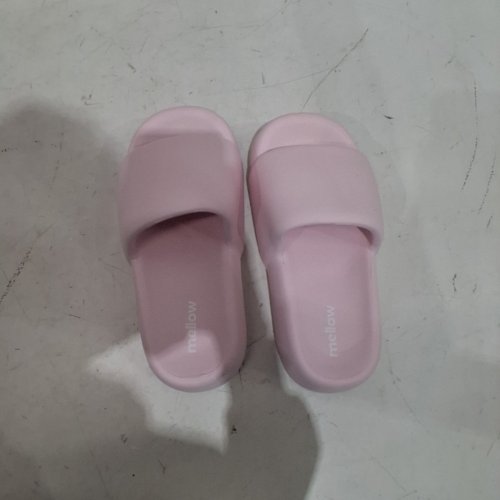UNISEX MELLOW FLUFFY AND SOFT SANDALS - SIZE 37-38 - PINK image 2
