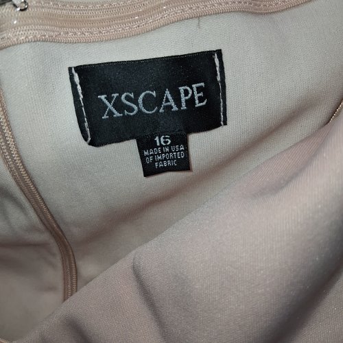 WOMEN'S XSCAPE SCUBA OFF-THE-SHOULDER DRESS WITH RUFFLE SIZE 6 (PETITE) - BLUSH image 4