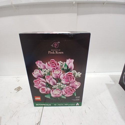 789PC LEGO BOUQUET OF PINK ROSES (MODEL: 10374) image 2