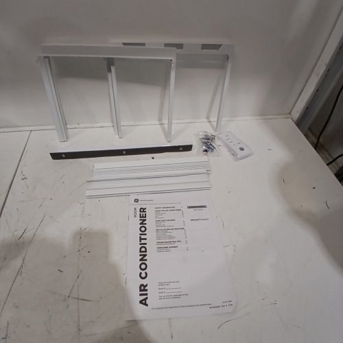 GE ELECTRONIC WINDOW AIR CONDITIONER - 6000BTU - UP TO 250SQ.FT - 16.4" X 13.4" X 12.6" - WHITE (MODEL: AWCS06BWFC) image 4