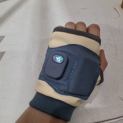 ELECTRIC RECHARGABLE HEATED GLOVES - LARGE - BEIGE image 2
