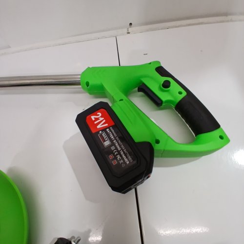 CORDLESS GRASS TRIMMER - 21V - GREEN image 2
