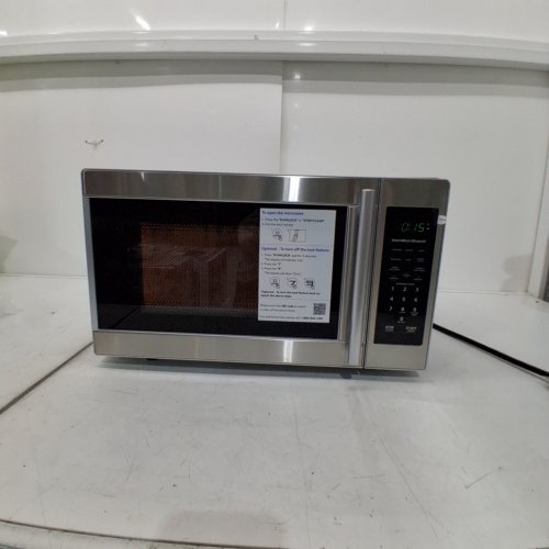HAMILTON BEACH STAINLESS STEEL MICROWAVE - 0.7 CU FT - 700 WATTS WITH 10 POWER LEVELS (MODEL: EM720CPN-SS) image 2
