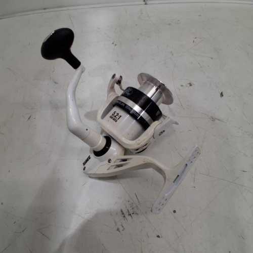 BPS KING KAT SPINNING FISHING REEL - AMBIDEXTROUS - GEAR RATIO: 5.2:1 - WHITE (MODEL: CBK60) image 2