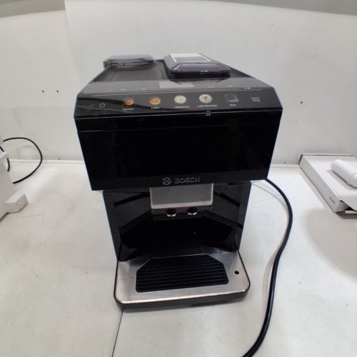BOSCH 500 SERIES FULLY AUTOMATIC ESPRESSO MACHINE WITH WHOLE BEAN COMPARTMENTS AND GROUND COFFEE CHUTE - TFT DISPLAY AND TOUCH CONTROL PANEL - EXTERNAL MILK SYSTEM - 9 BEVERAGE OPTIONS - BLACK (MODEL: TPU40109) image 3