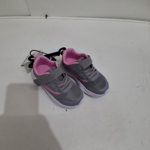 TODDLER GIRL'S ATHLETIC WORKS VELCRO SNEAKERS WITH NON-MARKING SOLES - SIZE 7 - PINK/GREY/WHITE (STYLE: 76MICAGY23) image 3