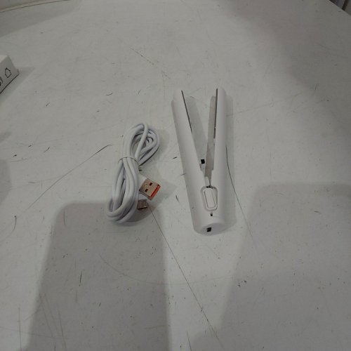 BOKIOESDE PORTABLE CORDLESS MINI HAIR STRAIGHTENER - WHITE (STYLE: A31-01-02) image 4