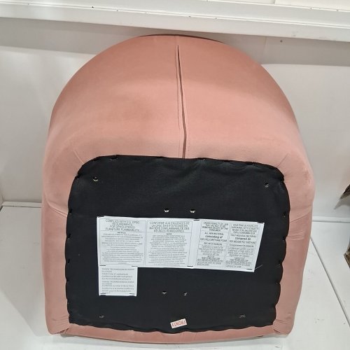 YAHEETECH VELVET FABRIC VANITY CHAIR WITH SHELL-SHAPED BACKREST - 300LB CAPACITY - 22.5" D X 22" W X 31" H - PINK (MODEL: image 3