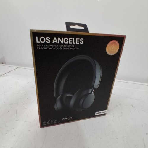 URBANISTA LOS ANGELES SOLAR POWERED ANC HEADPHONES - BLACK image 5
