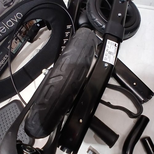 HELAVO ROLLATOR WALKER - BLACK (MODEL: H1370) image 4