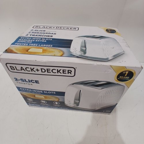 BLACK + DECKER HONEYCOMB COLLECTION 2-SLICE TOASTER - WHITE (MODEL: TR1250WD) image 2