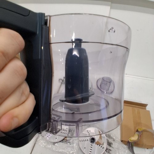 CUISINART ELEMENTAL SERIES ELECTRIC FOOD PROCESSOR WITH BLADES - 8-CUP - SILVER (MODEL: FP-8SVEC) image 4