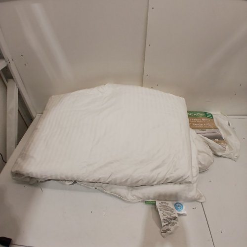 AVOCADO 100% ORGANIC COTTON WHITE GOOSE DOWN DUVET - KING - WHITE (STYLE: 3684901) image 2