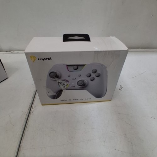 EASYSMX MULTIPLATFORM WIRELESS GAMING CONTROLLER WITH QUIET BUTTON AND 2.4G USB RECEIVER AND BLUETOOTH MODES FOR PC/SWITCH/IOS/ANDROID - WHITE (MODEL: X05PRO) image 9