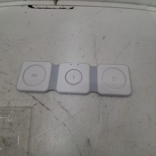 MERKURY 3-IN-1 WIRELESS CHARGING STATION - WHITE (MODEL: MIC-QIS10-19) image 3